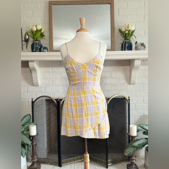 RVCA First Class Dress - size M - Picture 10 of 15